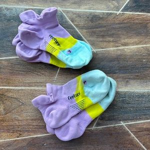 Feetures Running Socks Like New Small